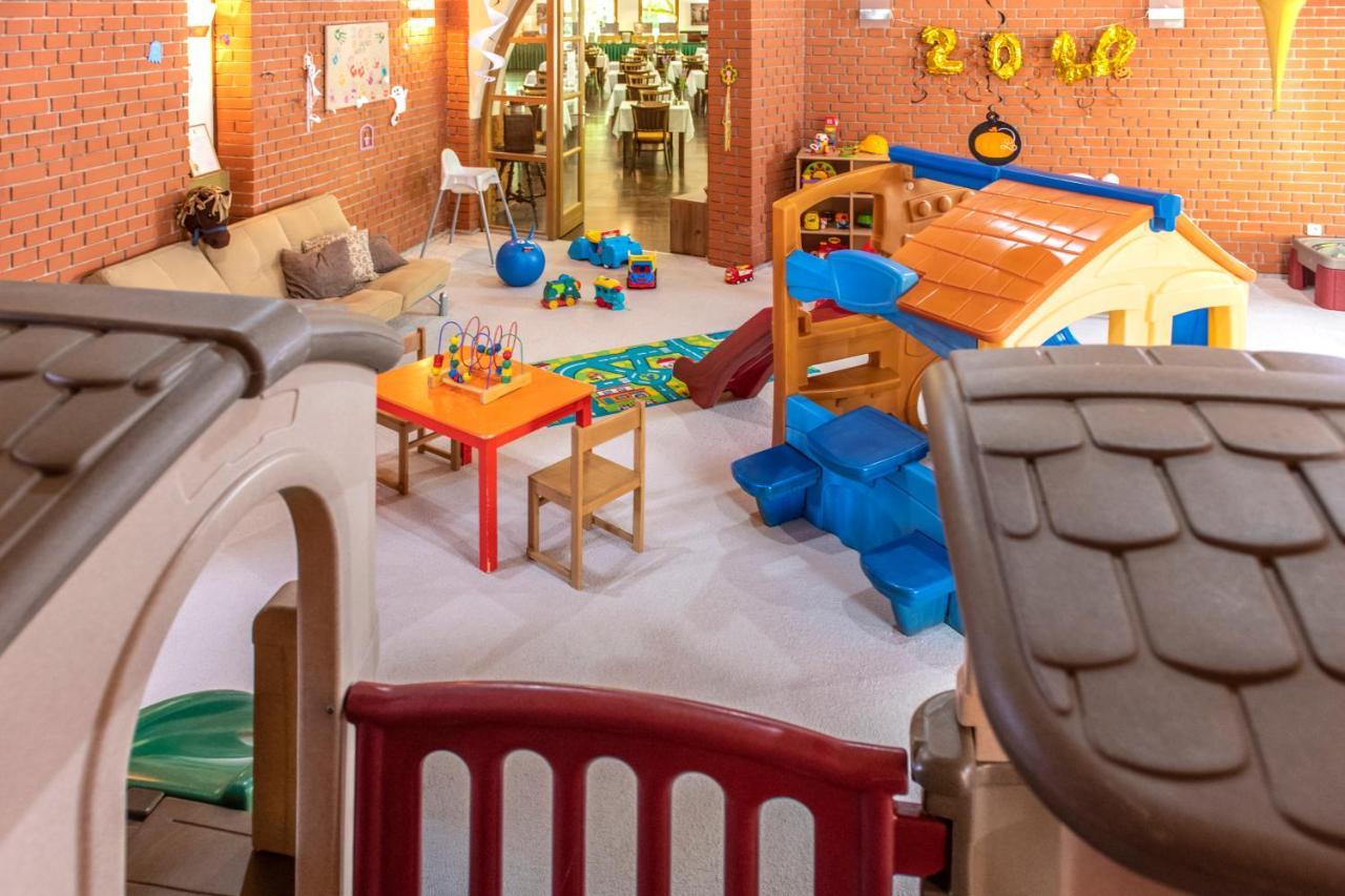 Bikács Zichy Park Hotel מראה חיצוני תמונה