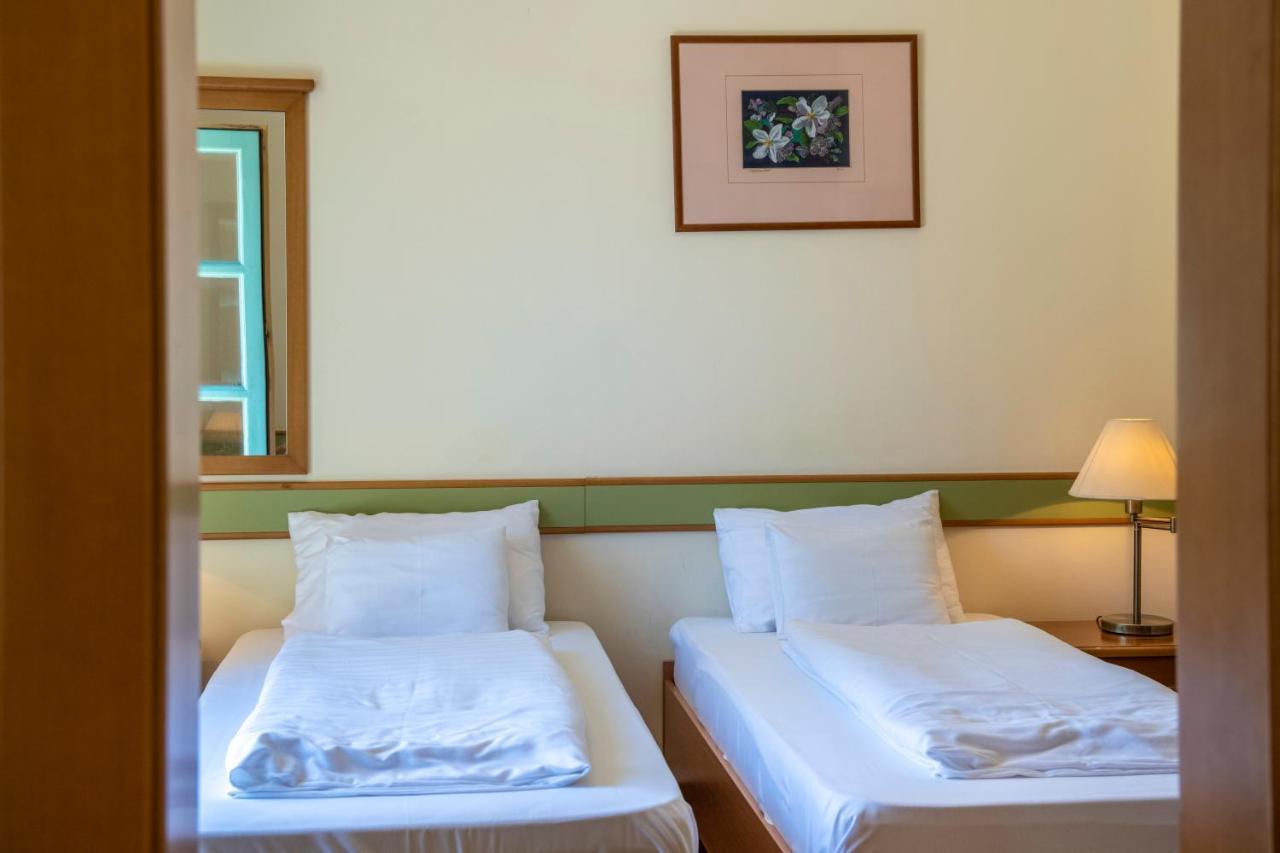 Bikács Zichy Park Hotel מראה חיצוני תמונה